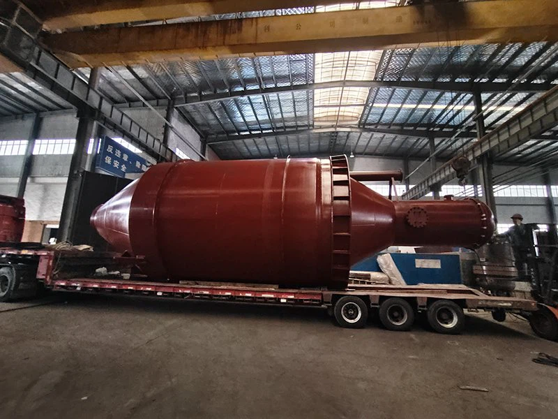 Gas Storage Tank With Pump